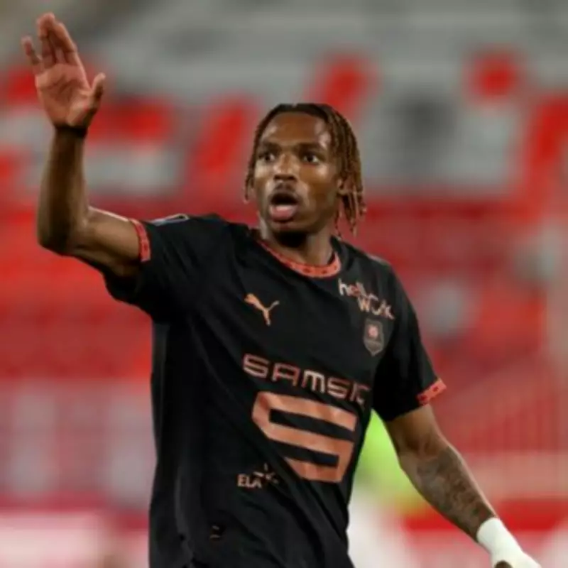 Carragher Urges Liverpool to Secure Defensive Signing Before Deadline