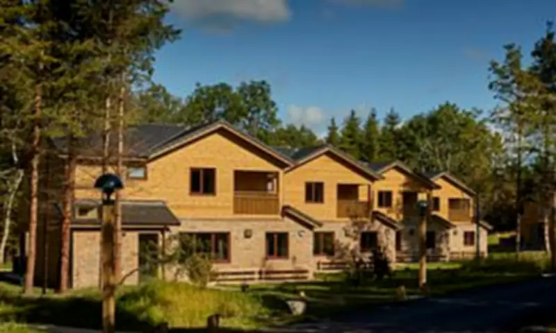Center Parcs Longford Forest Unveils €100 Million Expansion with New Lodges and Zipline