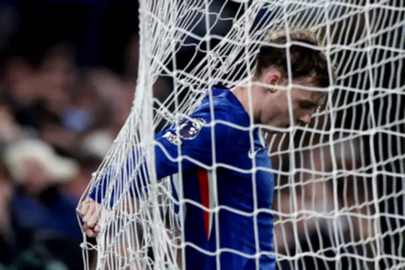 Chelsea's Honeymoon Ends as Palmer Miss Seals Dramatic Leeds Draw
