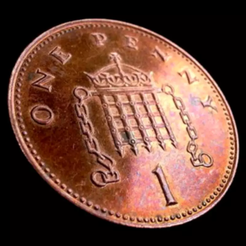 Coin Expert Warns Collectors Over Fake £5 Million Penny Scams