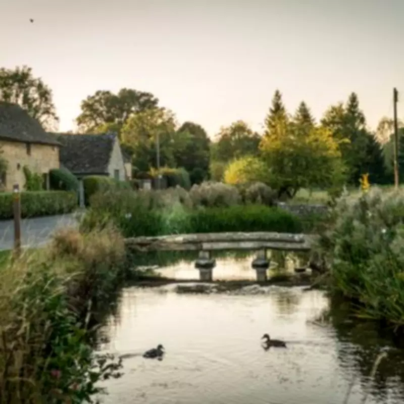 Cotswolds Local Reveals Top 5 Pubs for a Perfect Post-Walk Lunch
