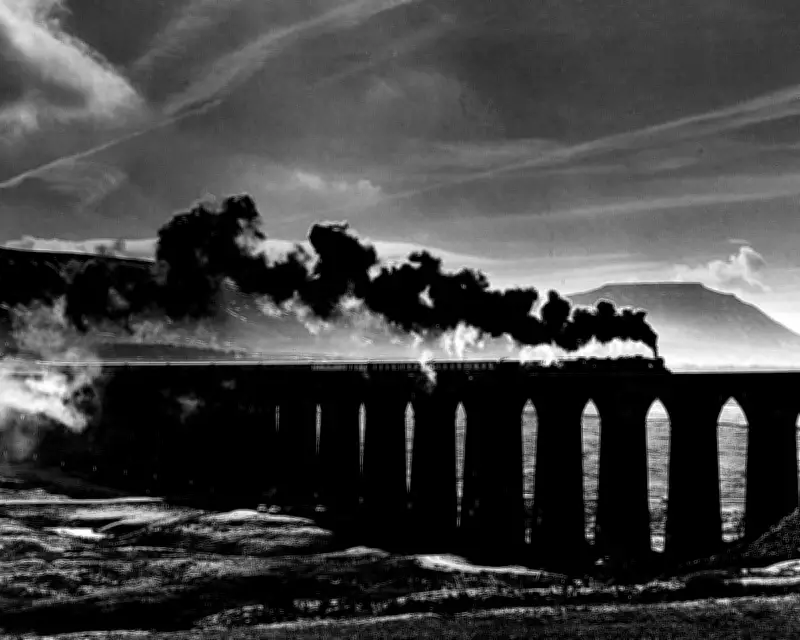 Country Diary 1926: Industrial Smog Reaches Yorkshire Dales