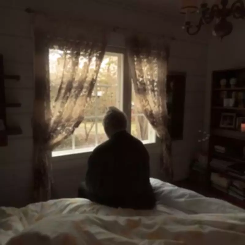 Critical Care Doctor Reveals Universal Death Experience: Hearing Time of Death Called