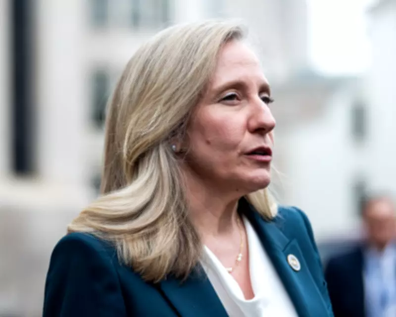 Democrats Select Centrist Governor Spanberger for Trump Rebuttal