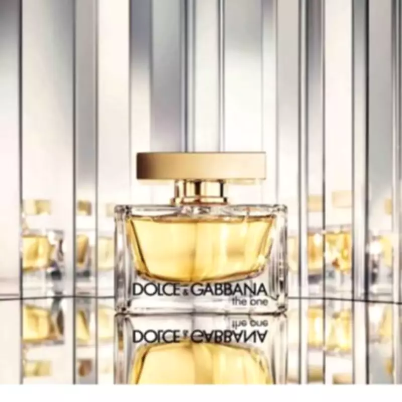 D&G's 'The One' Perfume Halved to £34 for Mother's Day at Boots
