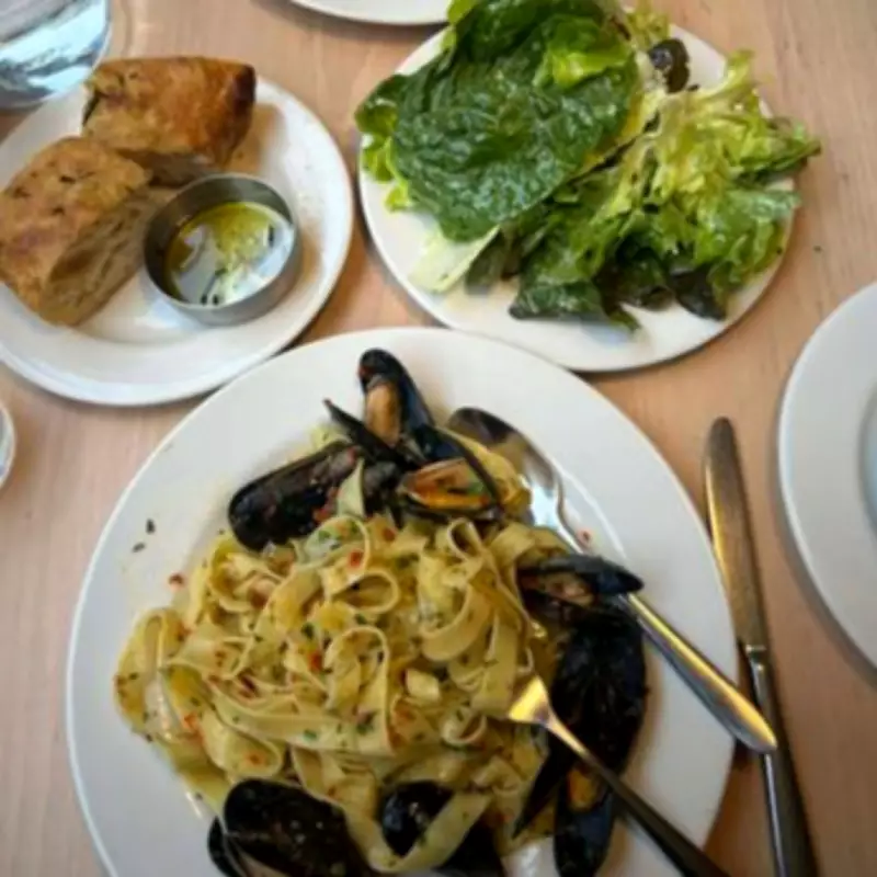 Dua Lipa's Favourite Glasgow Restaurant Gloriosa Offers Unbeatable Lunch Deal