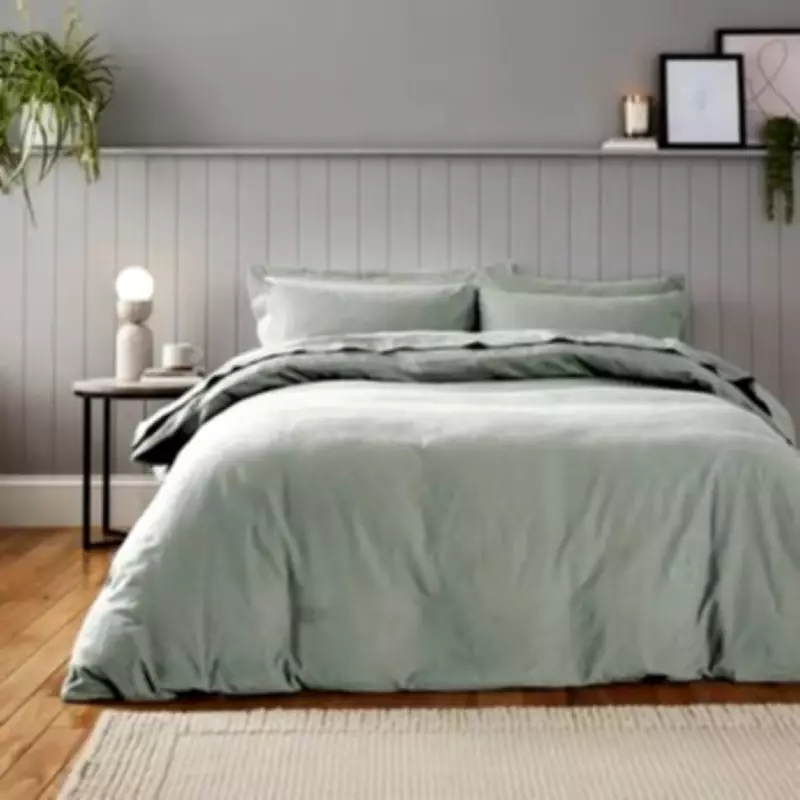 Dunelm's Winter Bedding Set Slashed to Unbelievable Low Price in Sale