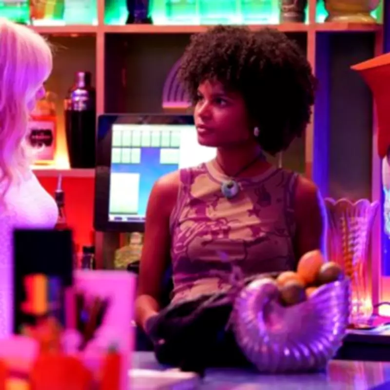 EastEnders Fans Uncover Phone Thief: Cindy Beale Suspected, Not Chrissie