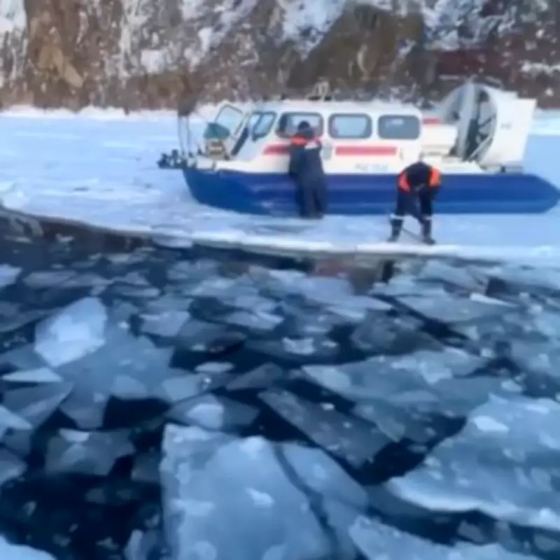 Eight Dead as Tourist Bus Plunges Through Ice on Siberia's Lake Baikal