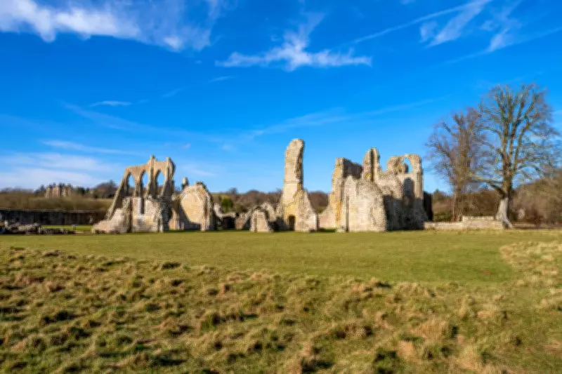 English Heritage Launches 'Bonding Benches' to Combat Parental Isolation
