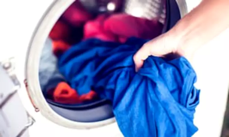 Experts Warn: Tossing Sweaty Gym Clothes Straight Into Wash Traps Odour