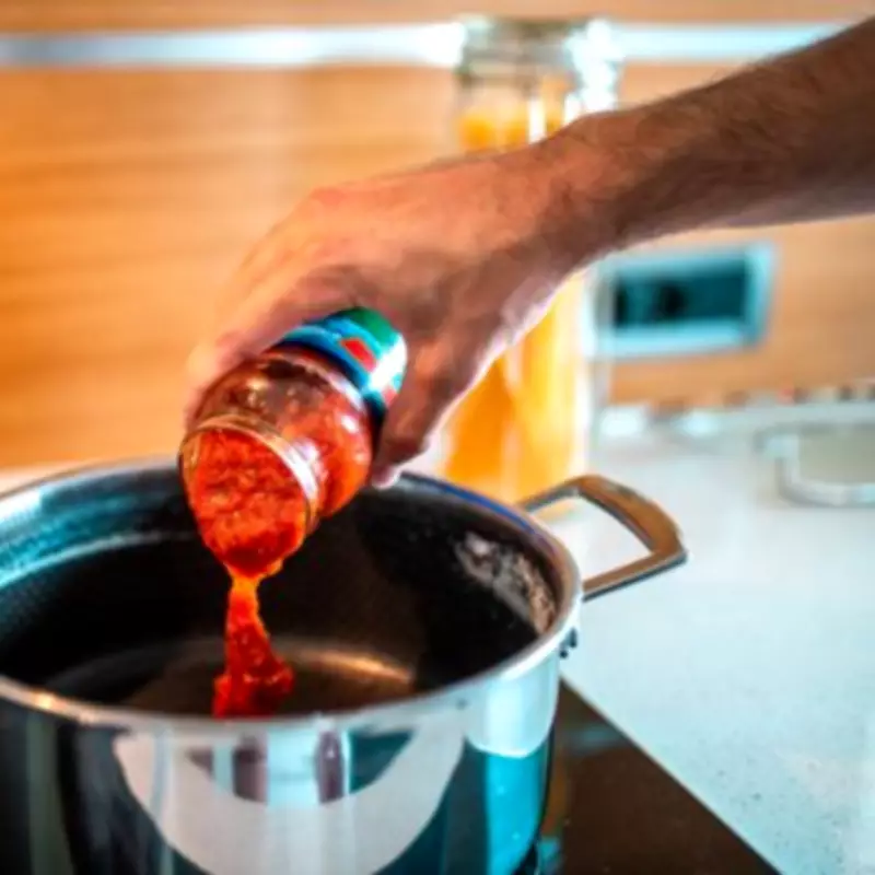 Food Waste Hack: Store Opened Pasta Sauce Jars Upside Down to Prevent Mould