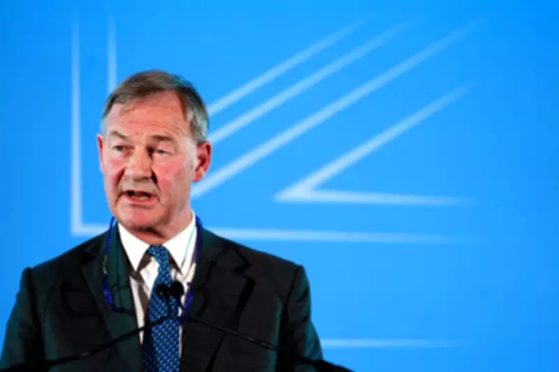 Former Reform Councillors Defect to Rupert Lowe's New Party Restore Britain