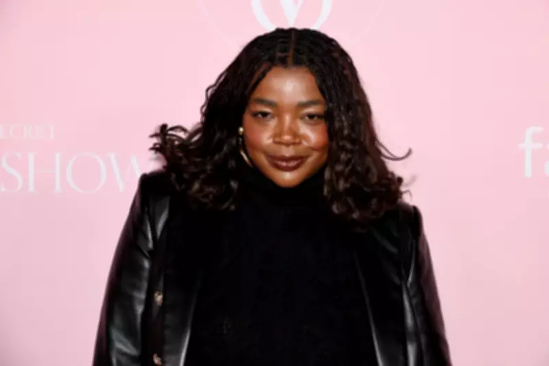Former Vogue Editor Downgrades Flight Seat Over Micro-Aggressions