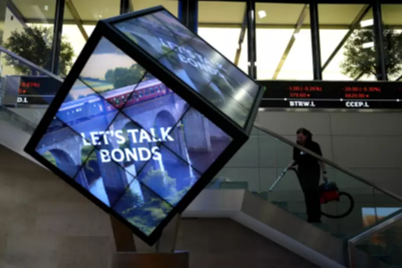 FTSE 100 Hits Record High Amid US-Iran Tensions and Oil Price Surge