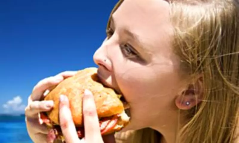 Gen Z Revolutionises the Bacon Sandwich: Microwaves and Hot Sauces