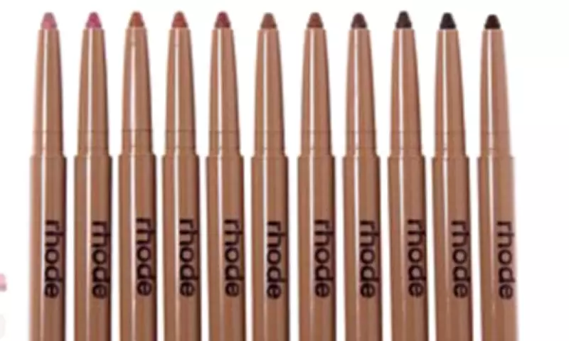 Hailey Bieber's Affordable Winter Makeup Tutorial Goes Viral on TikTok