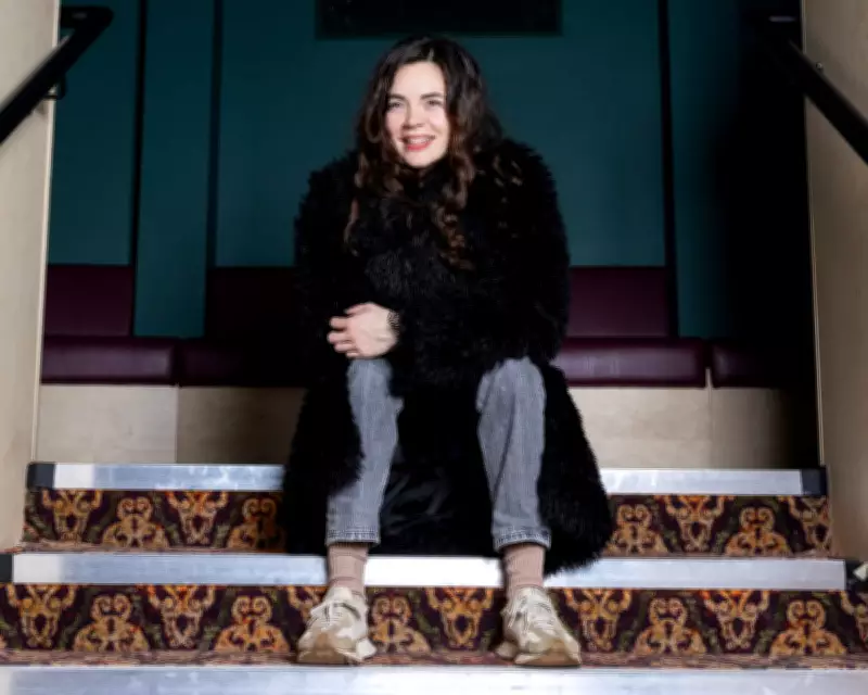 Haley McGee's 'White Pubic Hair' Becomes Global Stage Sensation