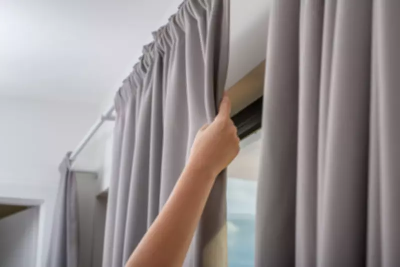 Heavy Curtains Return: The Secret Energy Efficiency of Traditional Window Treatments