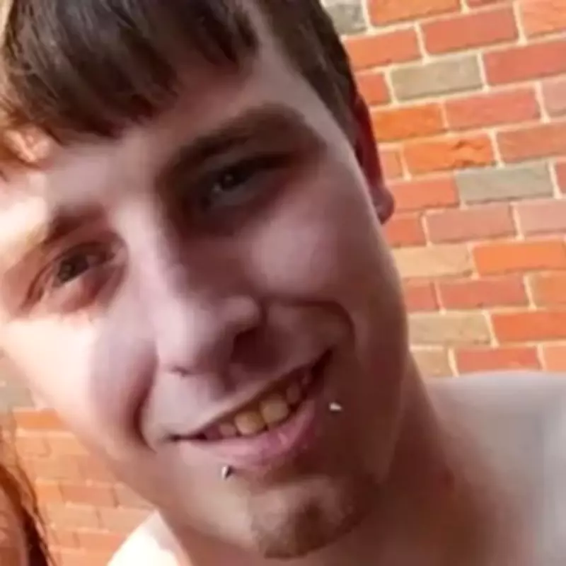 Heroic Father Sacrifices Life to Save 12-Year-Old Girl from Oncoming Train