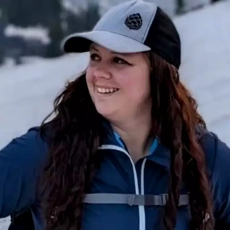 Hikers Follow Blood Trail to Rescue Mountaineer with Shattered Skull