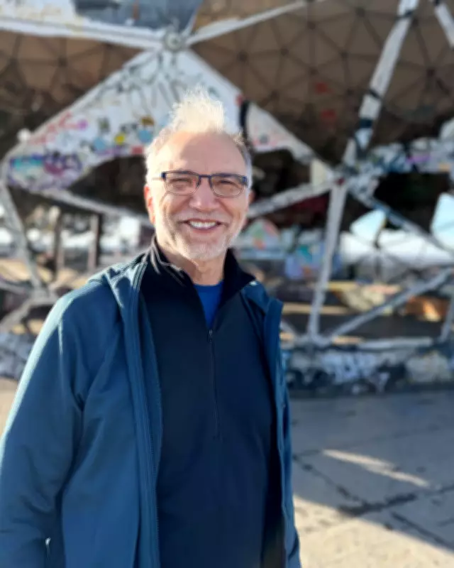 Housing First Pioneer Sam Tsemberis Faces US Censorship as Trump Targets Homelessness Policy