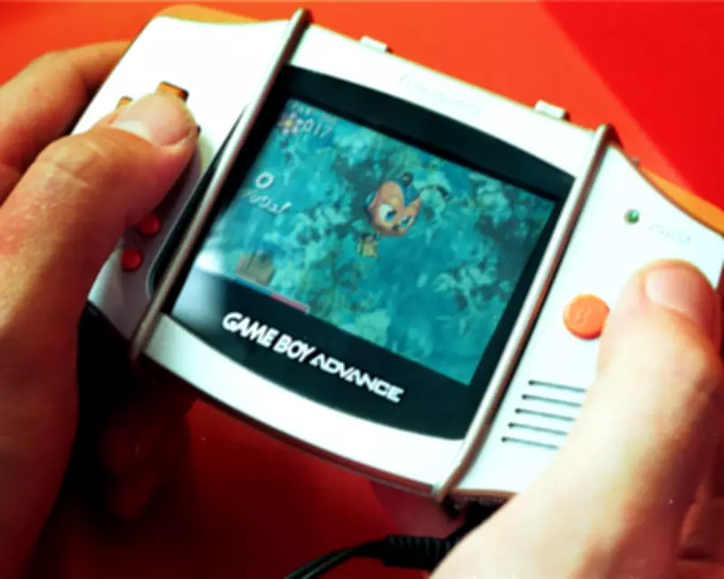 How a Vintage Game Boy Advance Helped Me Conquer Doomscrolling