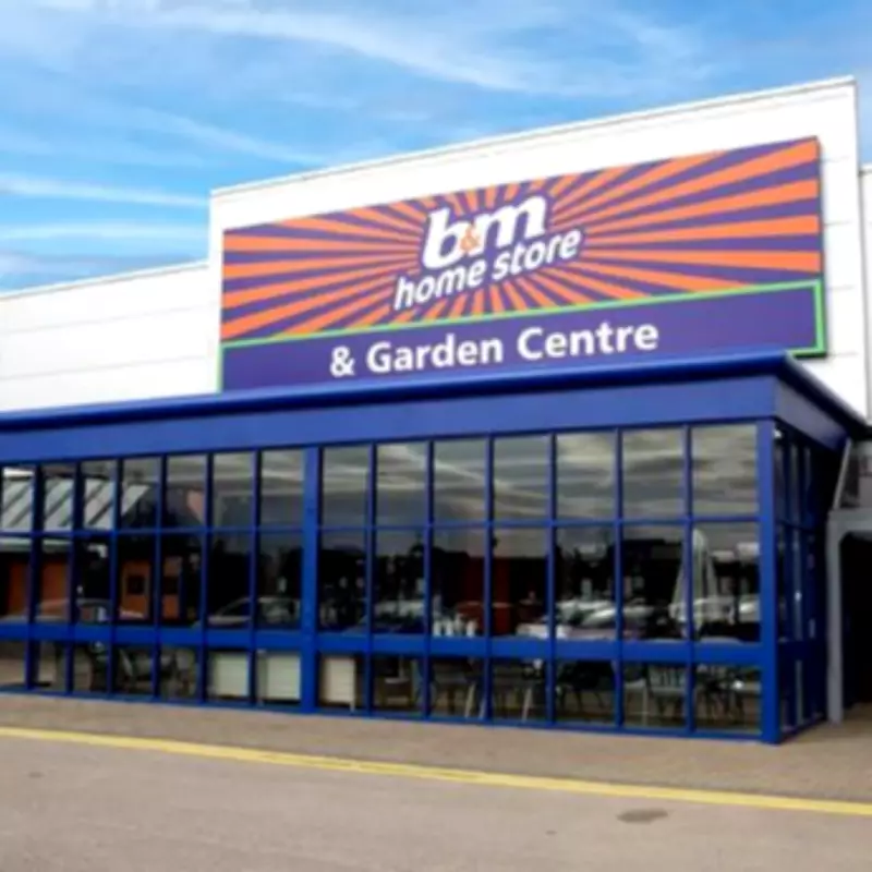 Inside the UK's Second Largest B&M Store: A Shopper's Paradise