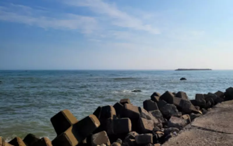 Japan Seizes Chinese Fishing Vessel in Disputed Waters