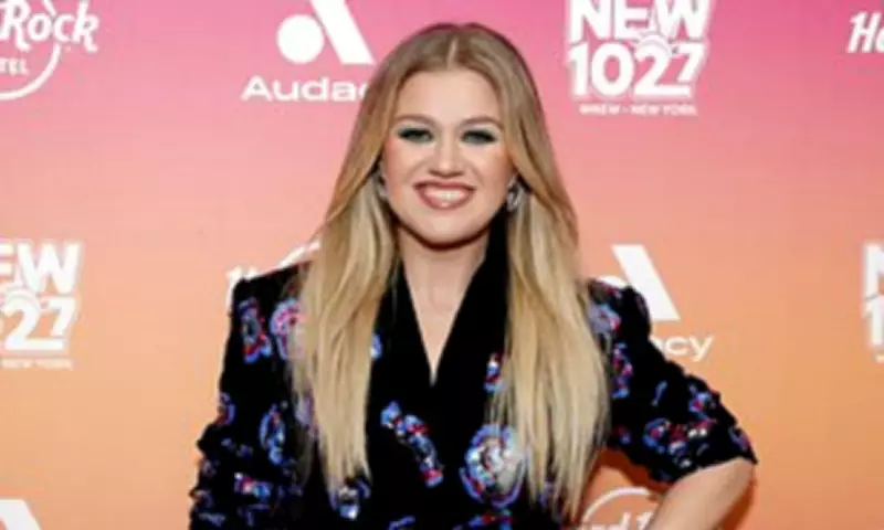 Kelly Clarkson Ends Talk Show to Focus on Family After Husband's Death