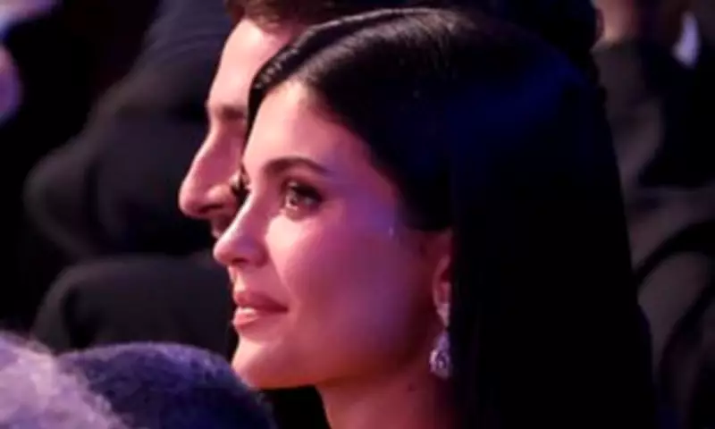 Kylie Jenner Squirms at BAFTAs Over Alan Cumming's Awkward Jammie Dodger Joke