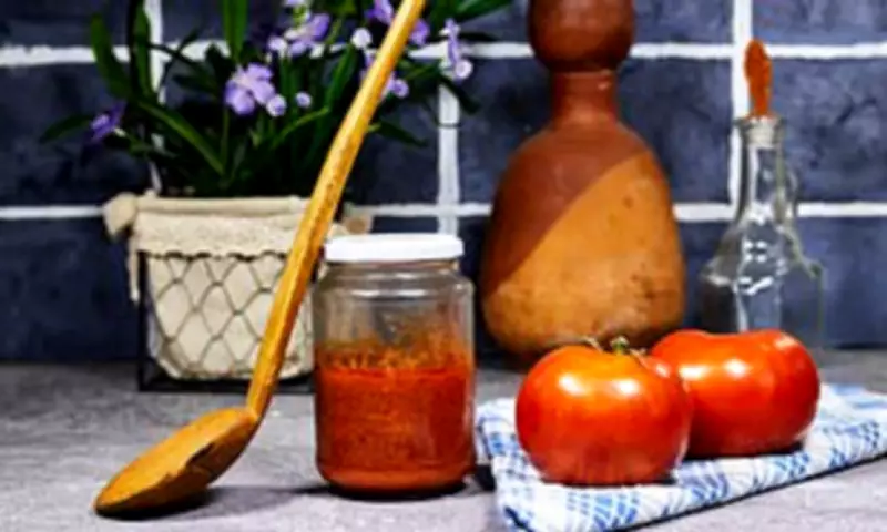 Labour's Sugar Crackdown Could See Fruit Removed from Sauces and Yoghurts