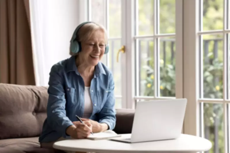 Learning Languages Later in Life Slashes Alzheimer's Risk by 38%