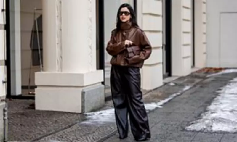 Leather Trousers: The Ultimate Spring Wardrobe Solution for Transitional Dressing