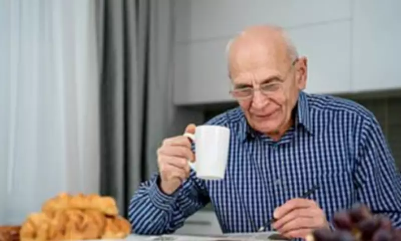 Lifelong Learning Slashes Alzheimer's Risk by 40%, Delays Onset by 5 Years