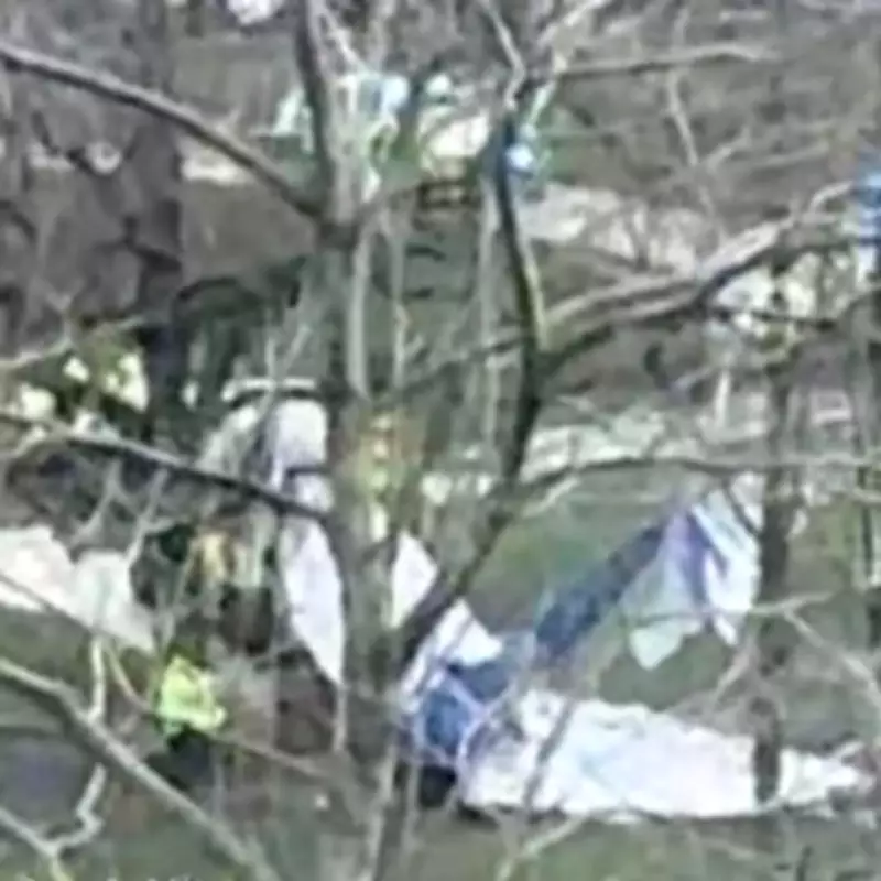 Light Aircraft Crashes in North Yorkshire Field, Pilot Hospitalised