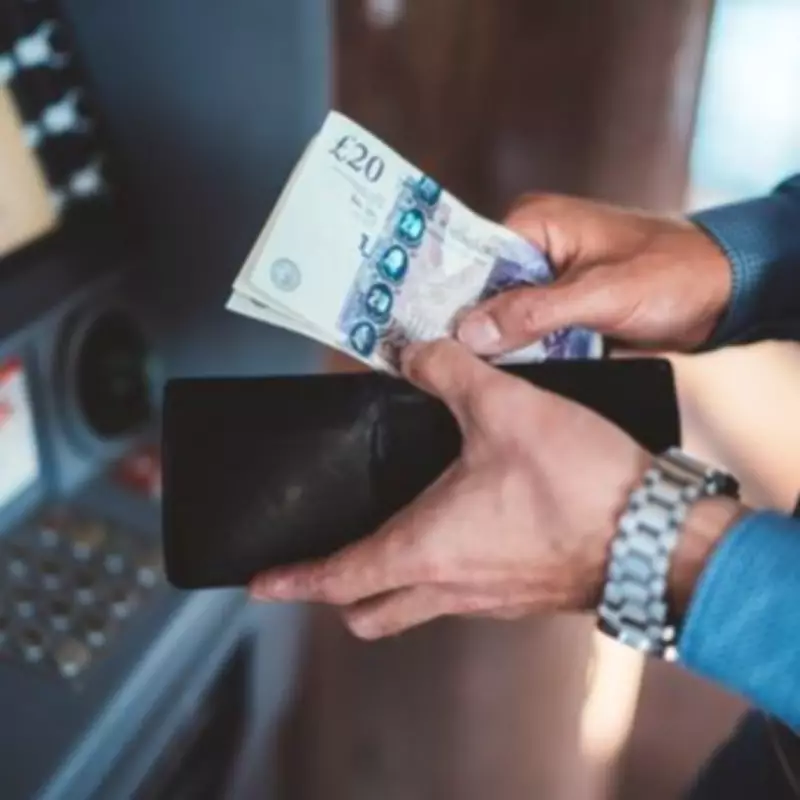 Lloyds, Barclays, Santander Offer Up to £500 for Current Account Switches