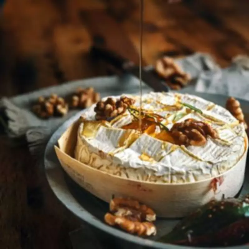London Pub's £18.50 Camembert Exposed as £2.75 Supermarket Cheese