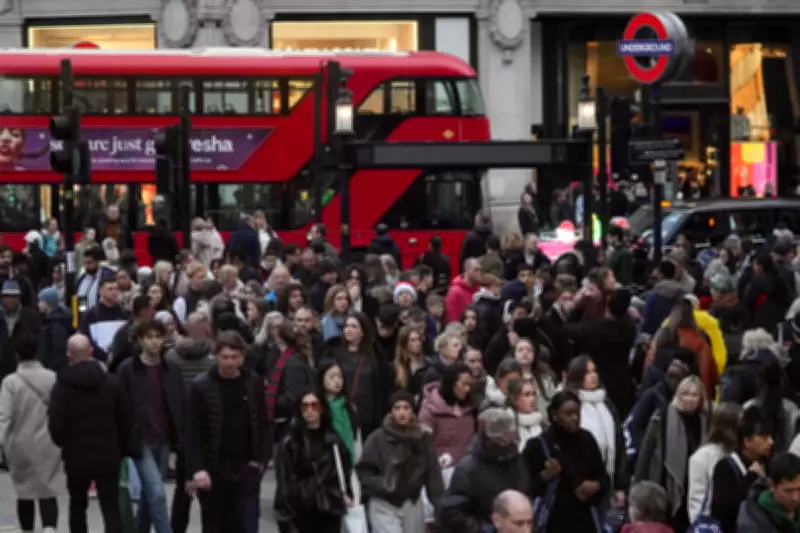 London's Oxford Street to Become Pedestrian Zone This Summer