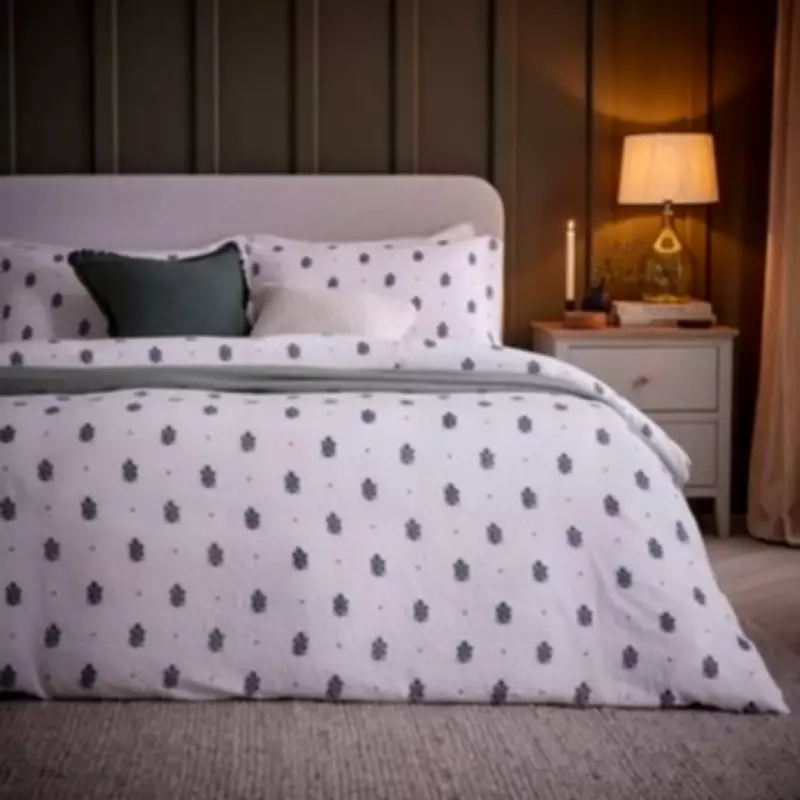 Luxury Bedding Bargain: Dusk's Floral Set Slashed to £20