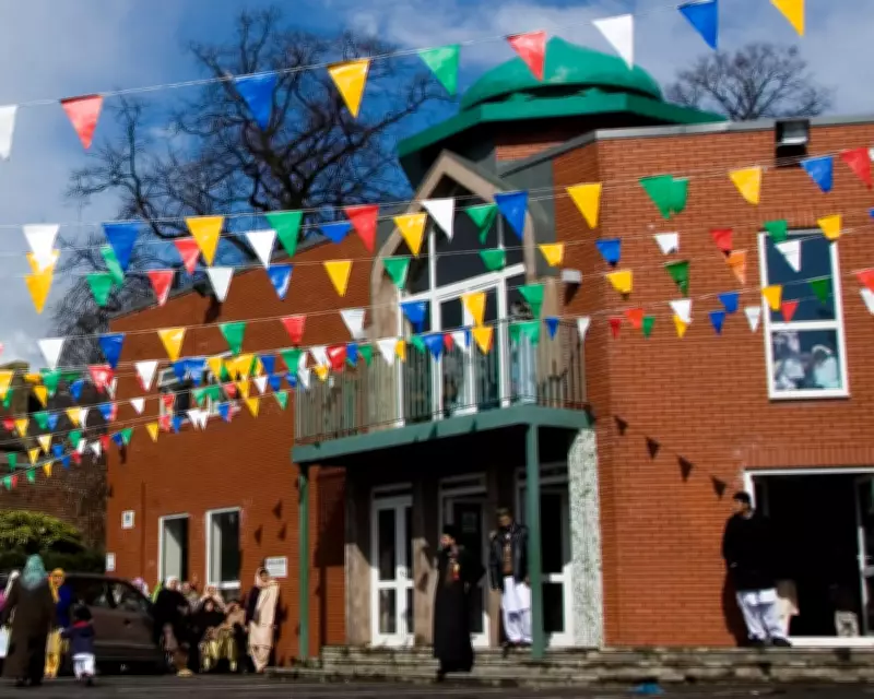 Man Arrested After Allegedly Entering Manchester Mosque with Axe During Ramadan