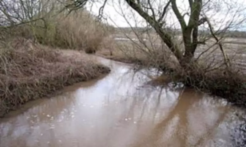 Man Dies Fleeing Police in Derbyshire Floodwater After Caravan Chase