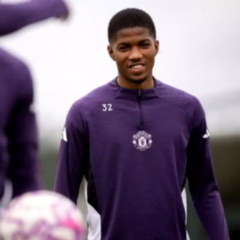 Man Utd's Chido Obi Loan Plan Confirmed After Rejecting January Offers