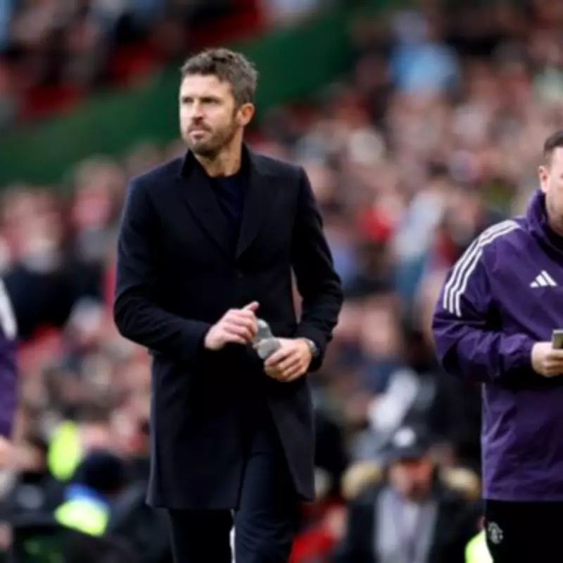 Manchester United Coach's Family Sacrifice: Steve Holland's Career Move That Still Haunts His Marriage