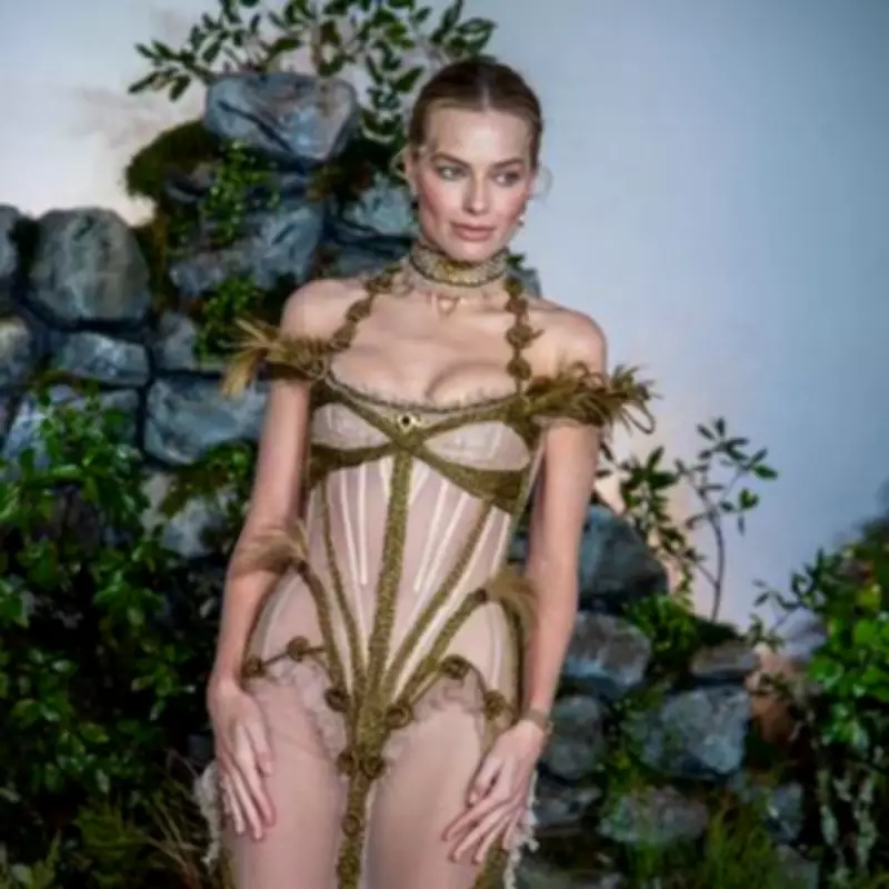 Margot Robbie's Wuthering Heights Bracelet Sparks Fan Fury Over Charlotte Brontë Replica