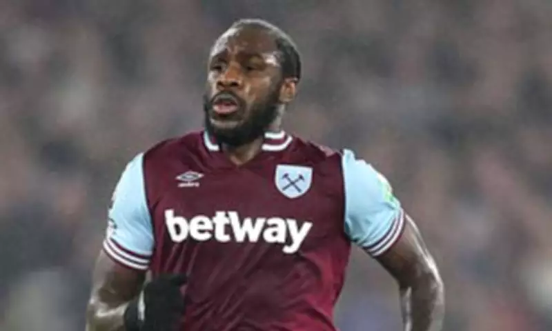Michail Antonio in Talks for Charlton Athletic Pay-As-You-Play Contract