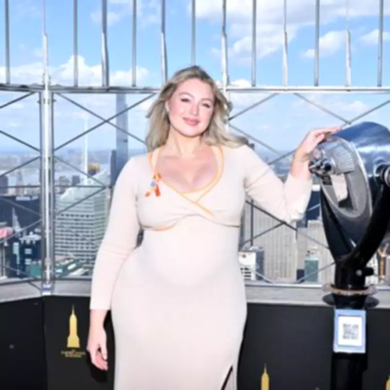 Model Iskra Lawrence Exposes Racist Abuse Over Interracial Family Photo