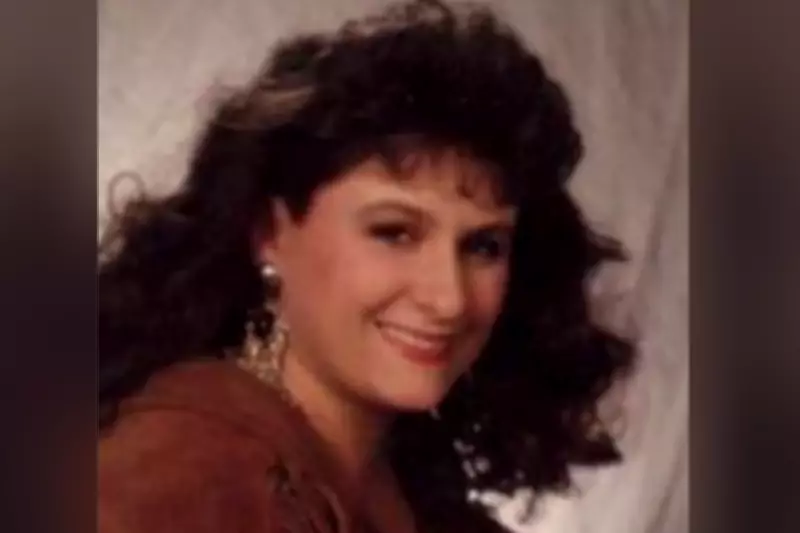 Mother Missing for 24 Years Found Alive After Christmas Shopping Disappearance