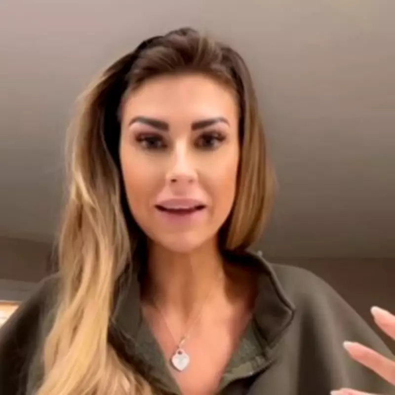 Mrs Hinch Denies Secret Cleaner Rumours, Insists She's 'The Cleaner' in Essex Home