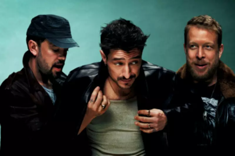 Mumford & Sons' 'Prizefighter' Embraces Vulnerability with Star-Studded Collaborations